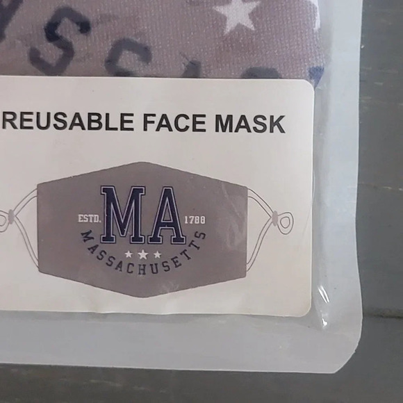 Massachusetts Reusable Face Mask For Unisex - Picture 1 of 4